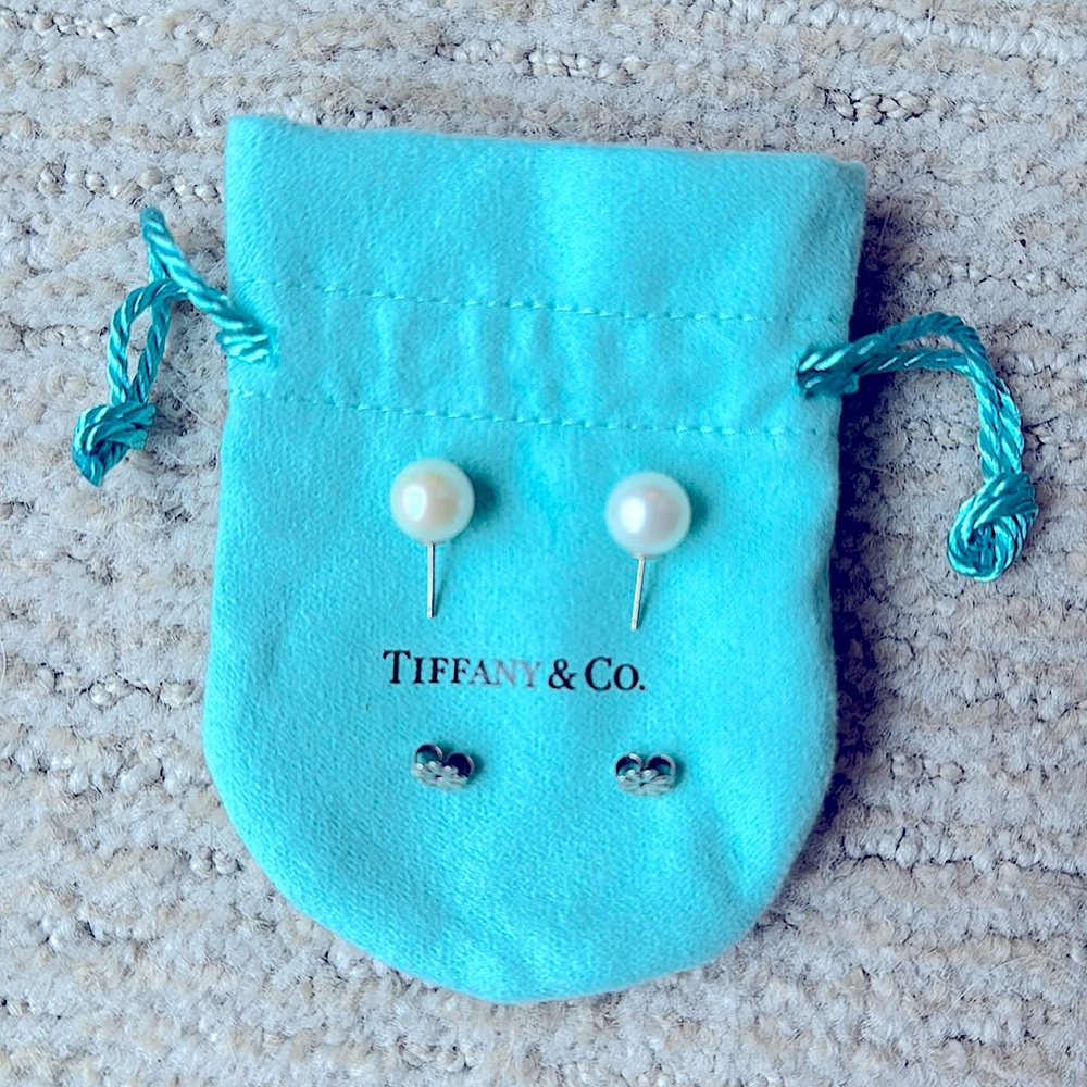 Tiffany & Co. Pearl Earrings, 9-10mm